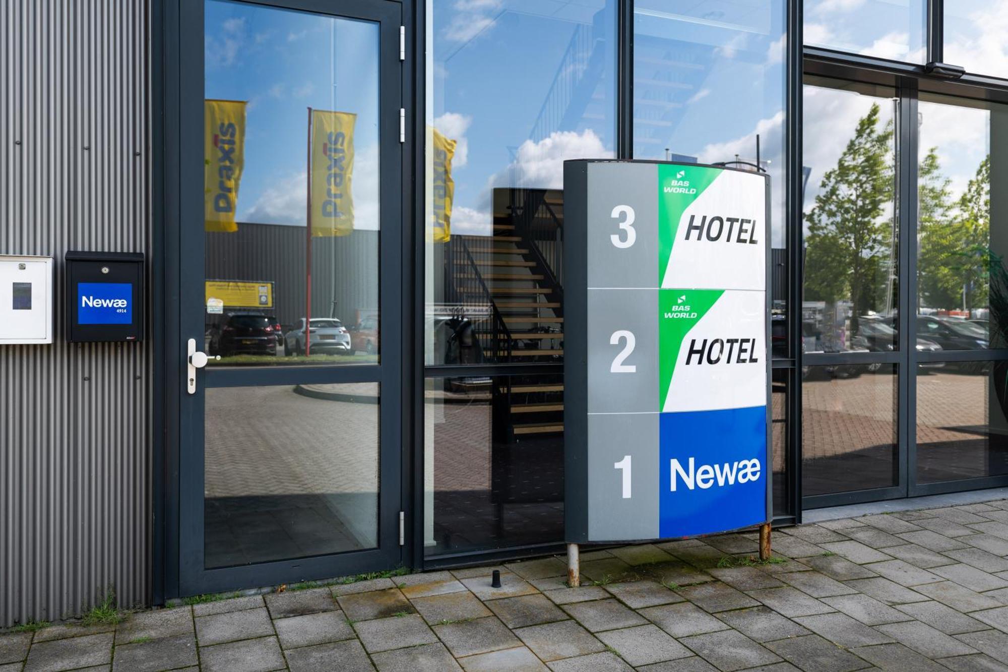 Bas World Hotel Veghel Exterior foto